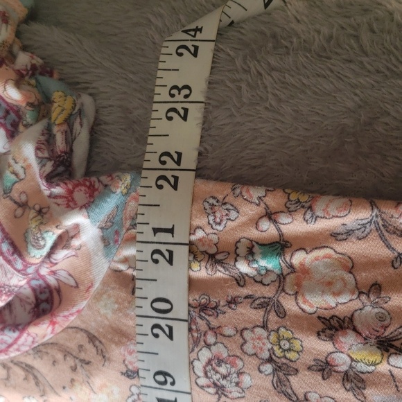 Unity World. Adorable Boho Tunic; Adjustable Sleeves; Notched Neckline; Size 1X - Picture 7 of 16